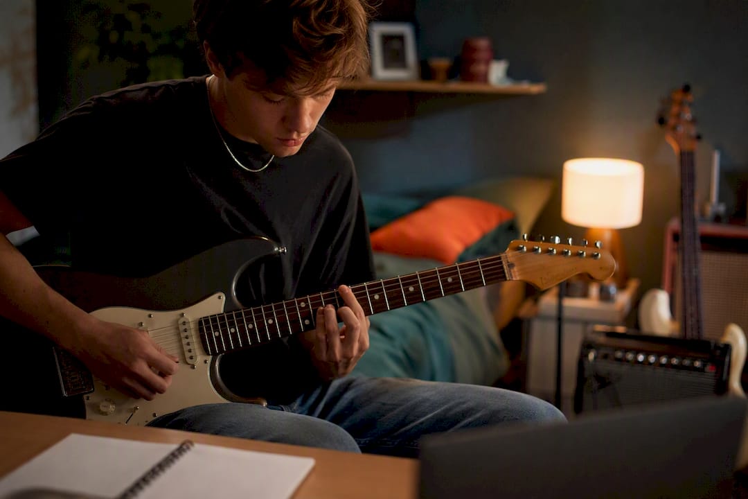 Elektrische gitaar leren spelen: 12-wekenplan voor beginners