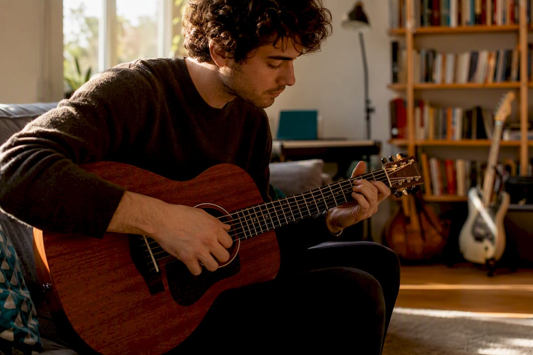 Tokkelen of strummen: waar begin je als beginner?